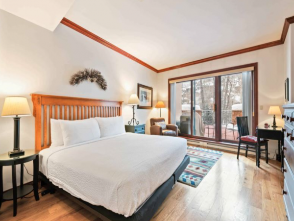 Ski in ski out first floor unit by Village